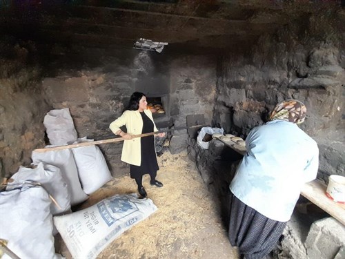 Kaymakamımız Sayın Emine KARATAŞ YILDIZ, Ağıllı köyünü ziyaret etti