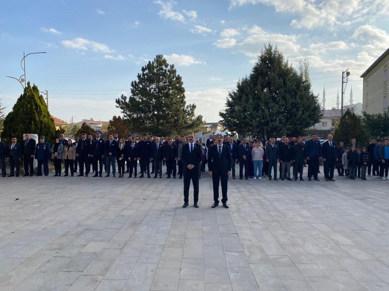 İlçemizde 10 Kasım Atatürk'ü Anma Günü kapsamında tören düzenlendi.